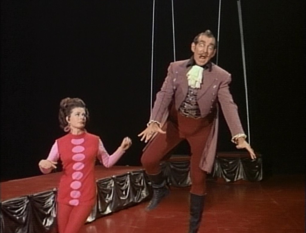 lost-in-space-space-beauty